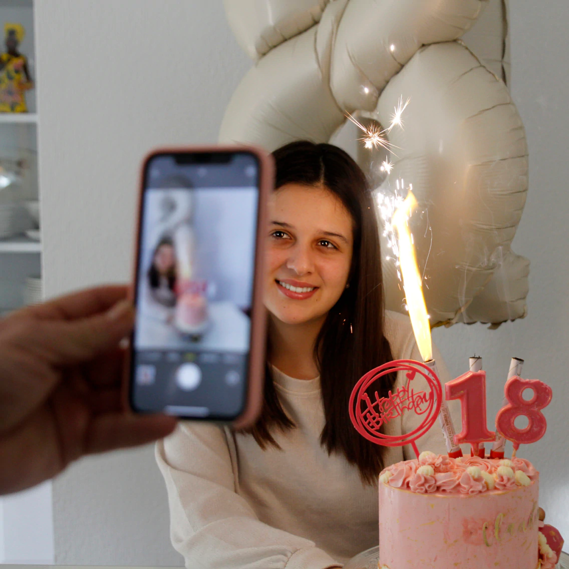 Видеоколлаж с памятными моментами